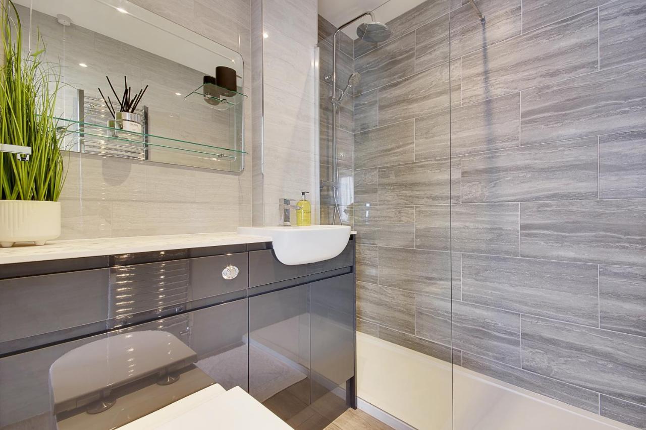 Villa 14 Oxford Mews - 5 Star Living For Up To 10 People Southampton Esterno foto
