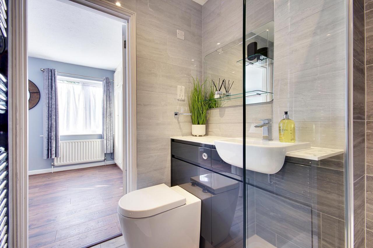 Villa 14 Oxford Mews - 5 Star Living For Up To 10 People Southampton Esterno foto