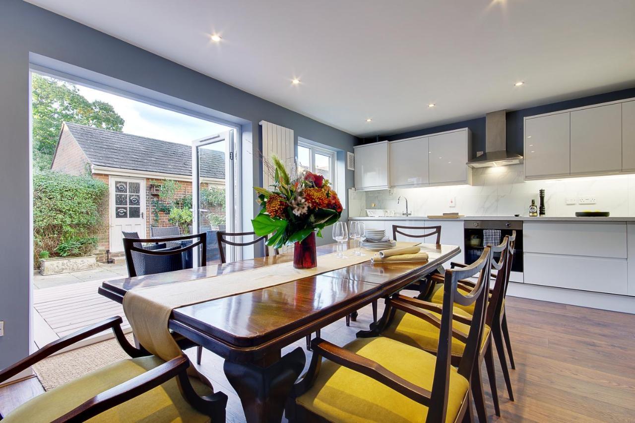 Villa 14 Oxford Mews - 5 Star Living For Up To 10 People Southampton Esterno foto